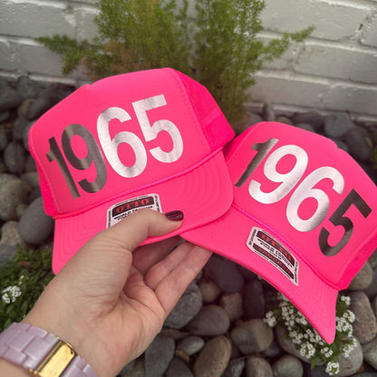 Foil Letters Custom Trucker Hat Cap, Girls Trip, 40th Birthday Gift ideas, Girls Weekend, Customized, Beach, 50th gift favor, gold